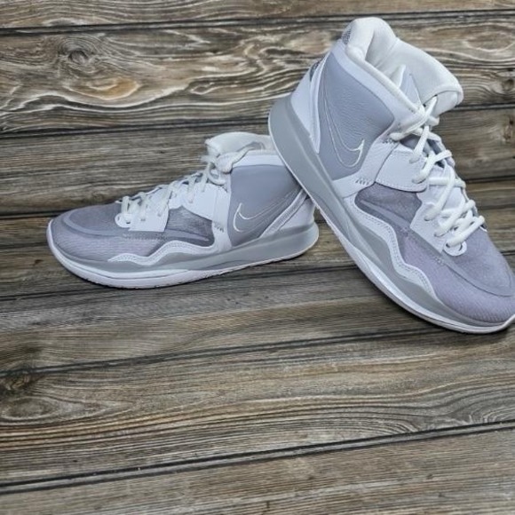 Nike Other - Nike Kyrie Infinity TB Wolf Gray White Mens Size 9 Basketball Shoes Sneakers